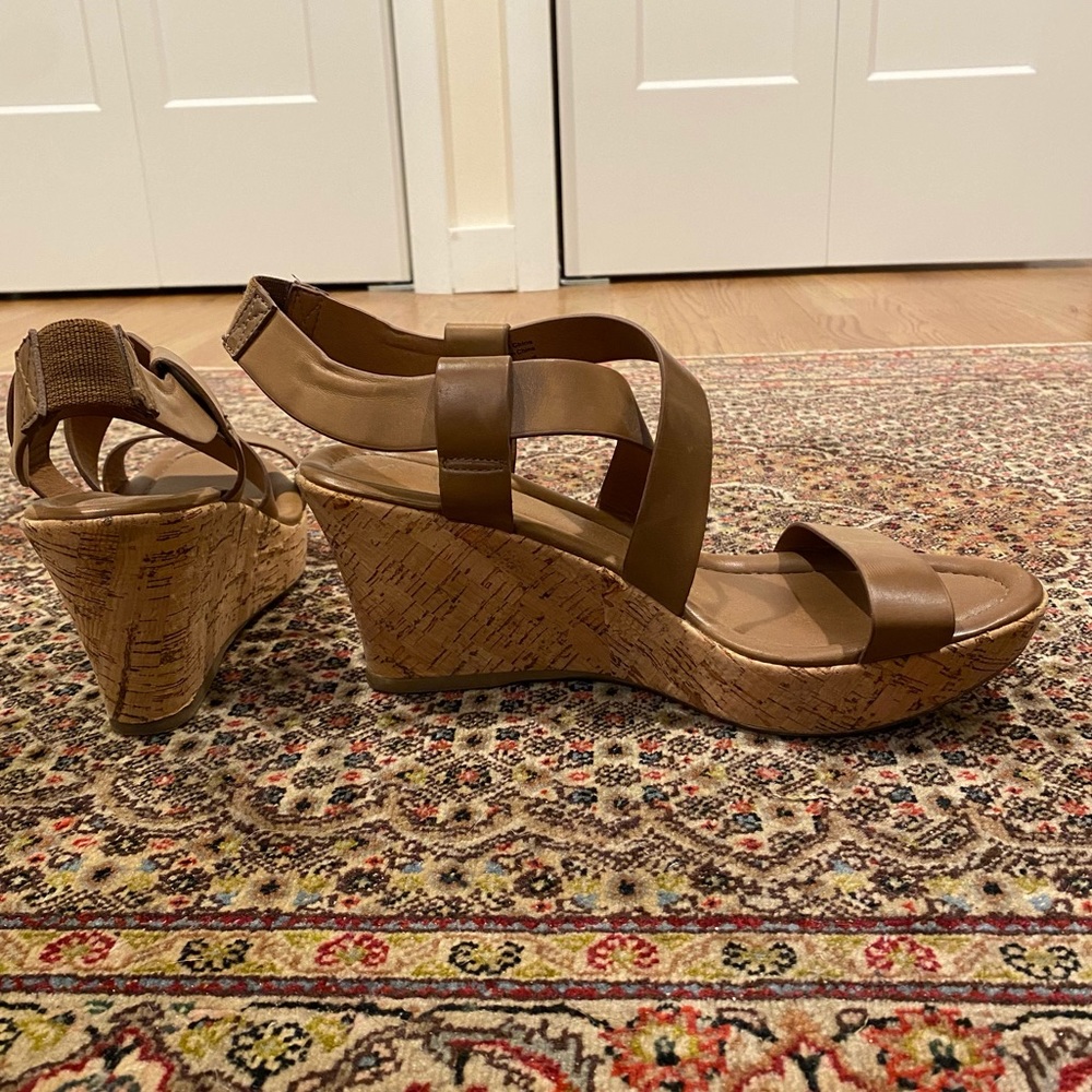 Aldo wedges